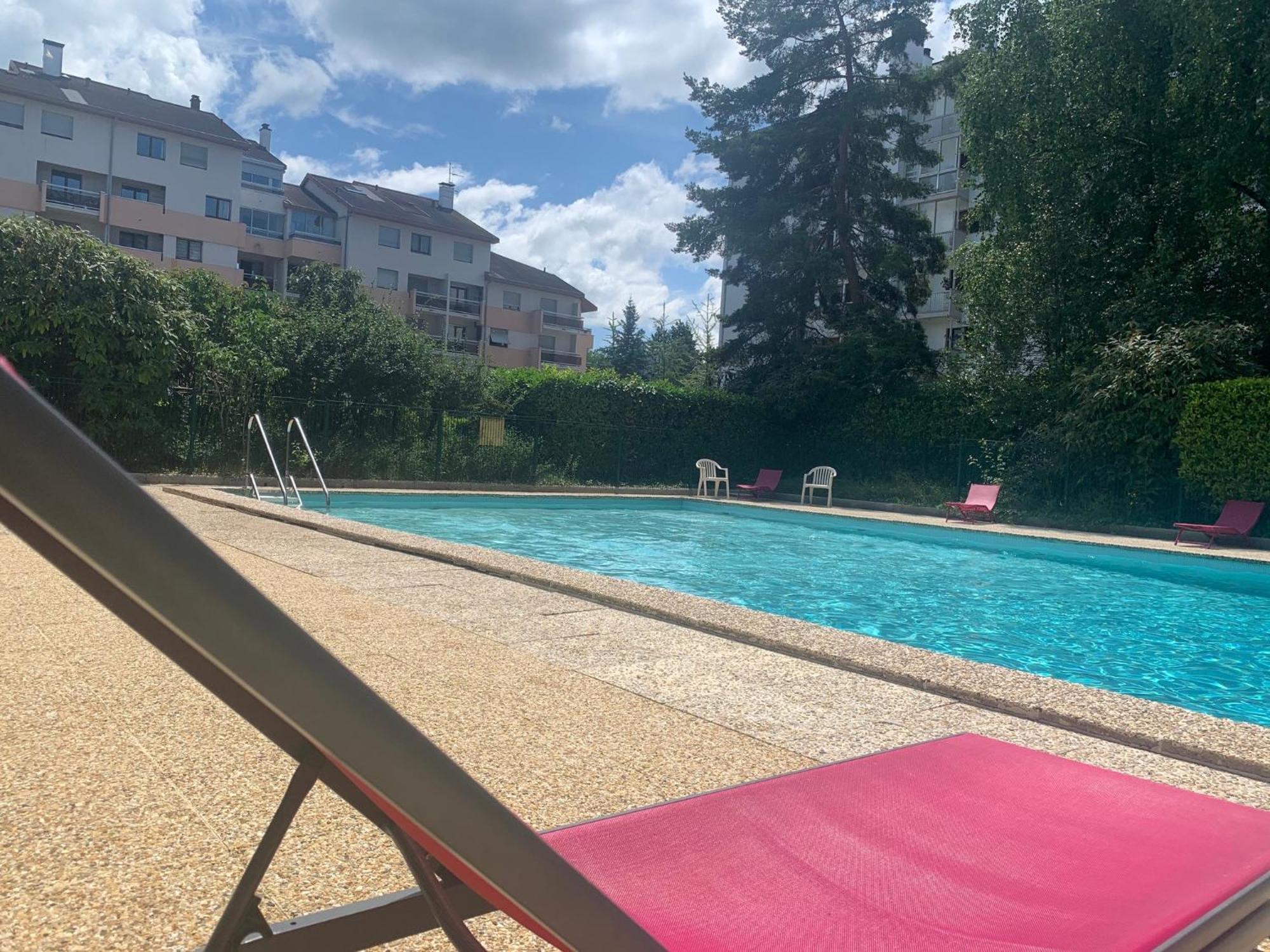 Kusmi Love Piscine Proche Du Lac Annecy Exterior foto