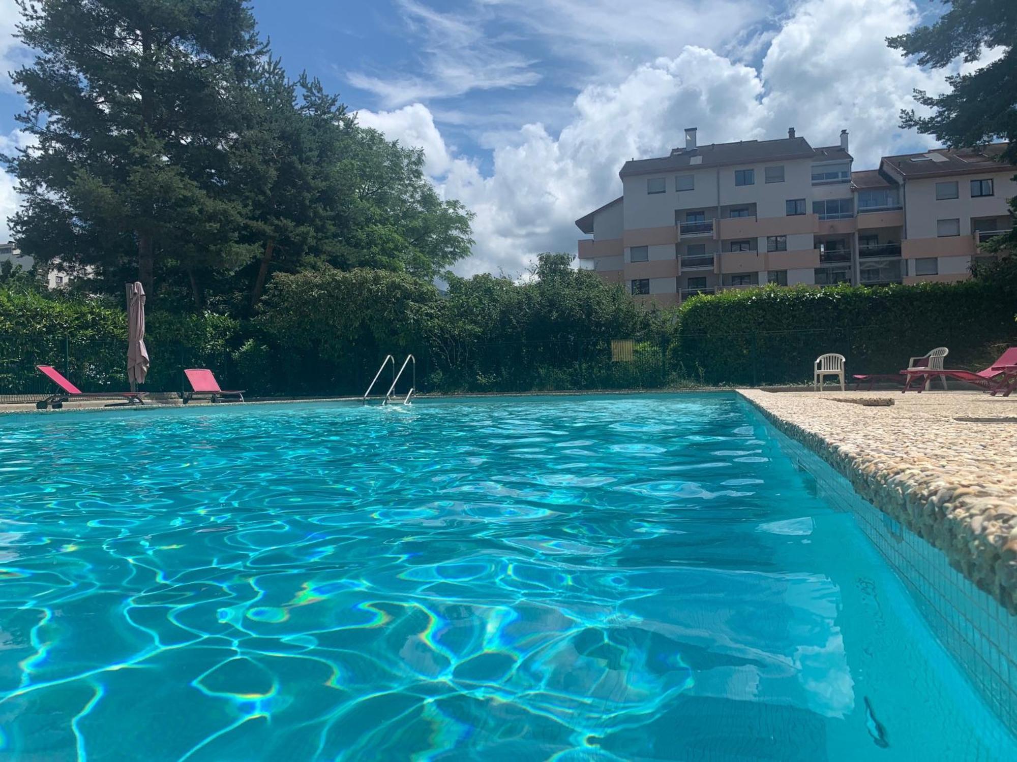 Kusmi Love Piscine Proche Du Lac Annecy Exterior foto